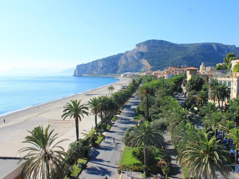 Hotel Mare Inn Finale Ligure Exterior photo